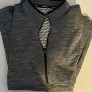 Women’s Grey Quarter-Zip Nike golf Sweater